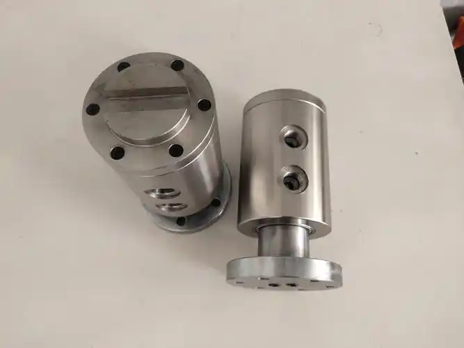 Многопроходное вращающееся соединение