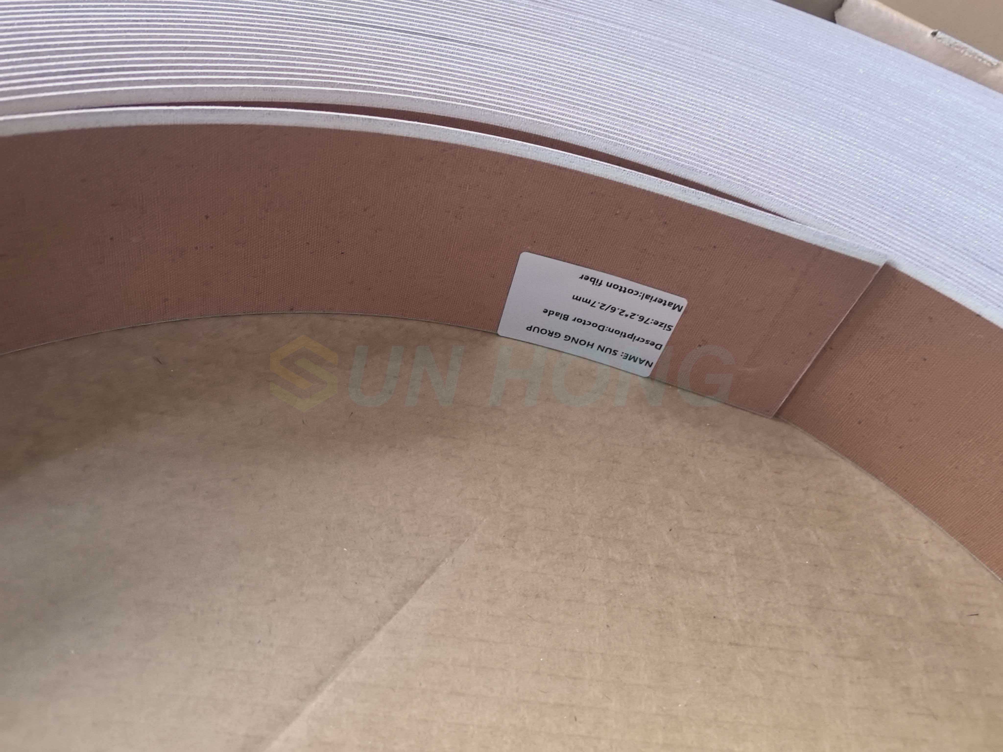 Доктор Лезвие из фенольной смолы