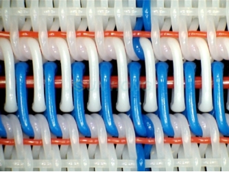 сломана конструкция конвейерной ленты